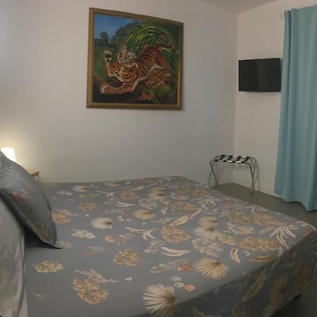 Guesthouse Villa Jung 博尔迪盖拉 外观 照片