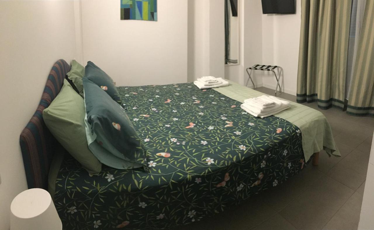 Guesthouse Villa Jung 博尔迪盖拉 外观 照片