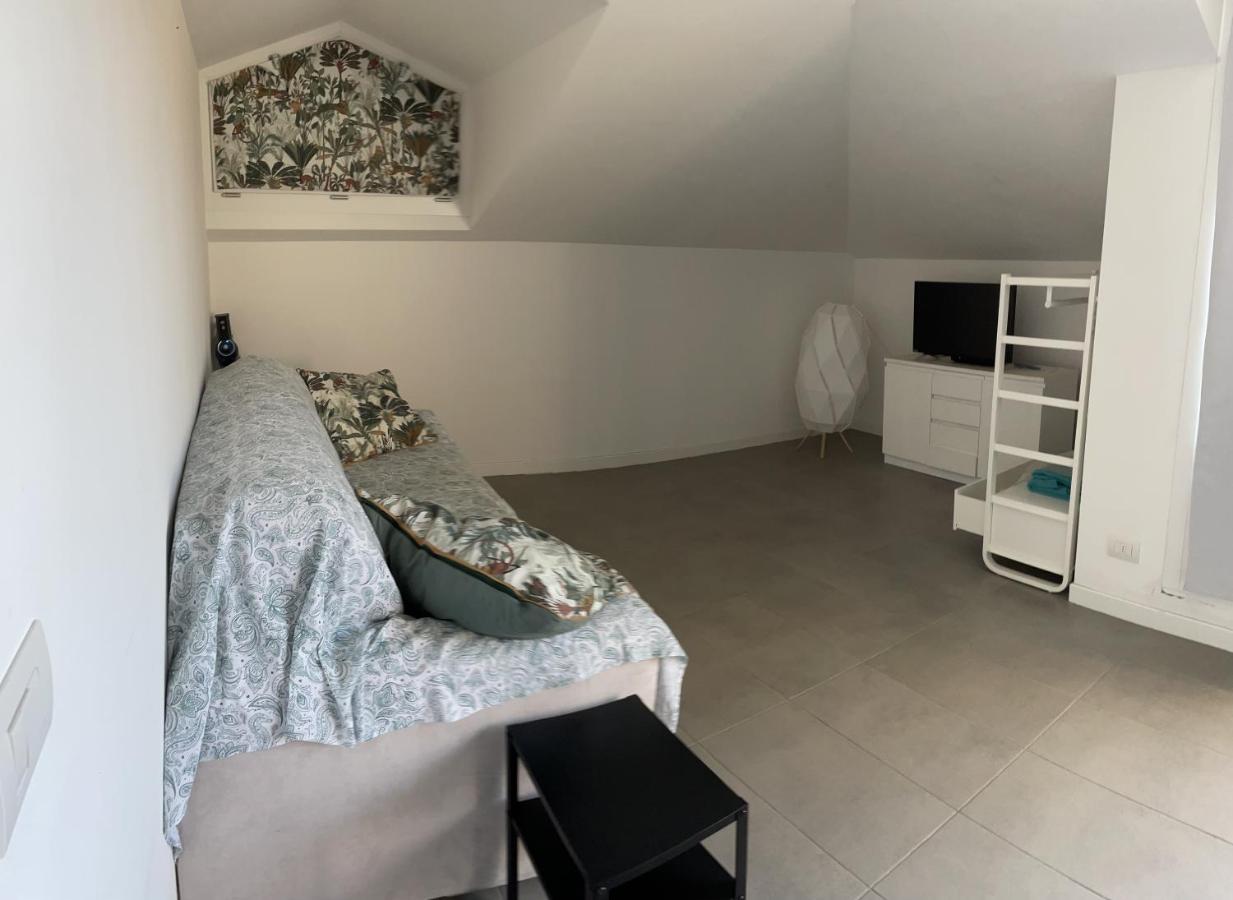Guesthouse Villa Jung 博尔迪盖拉 外观 照片