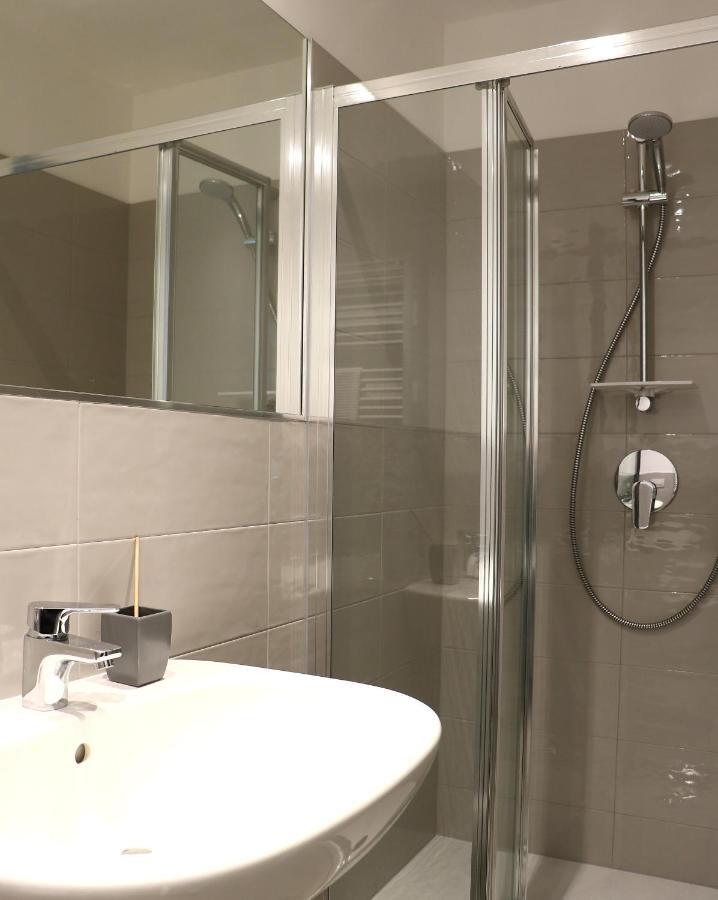 Guesthouse Villa Jung 博尔迪盖拉 外观 照片